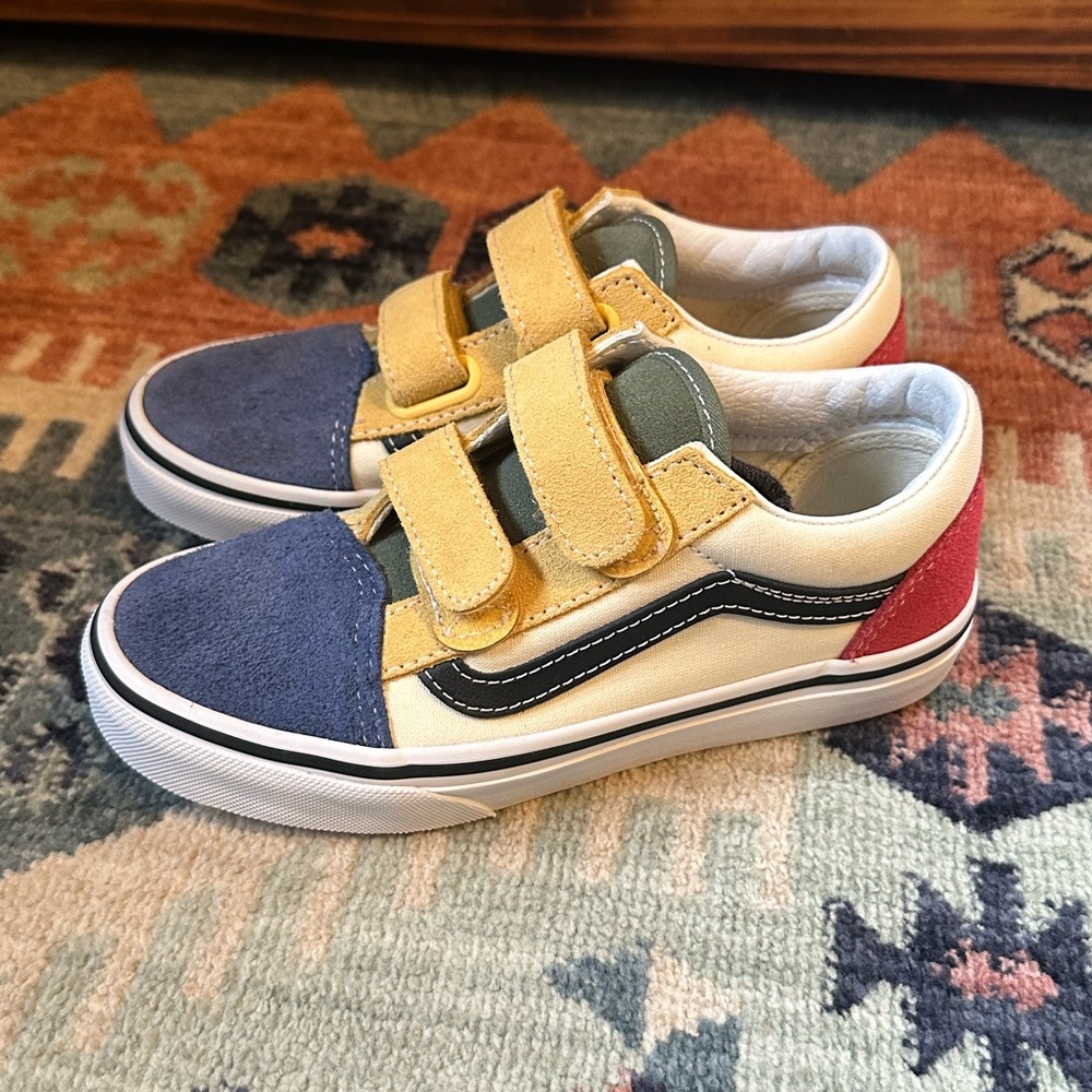 NWOT Toddler Vans